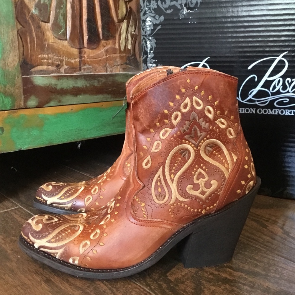 NIB Dan Post Helena Ankle Boots (7.5)